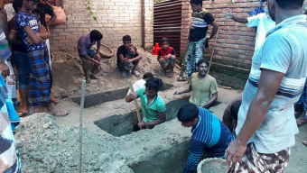 বজ্রপাতে বাবাসহ ১২ স্বজনকে হারালেন বর